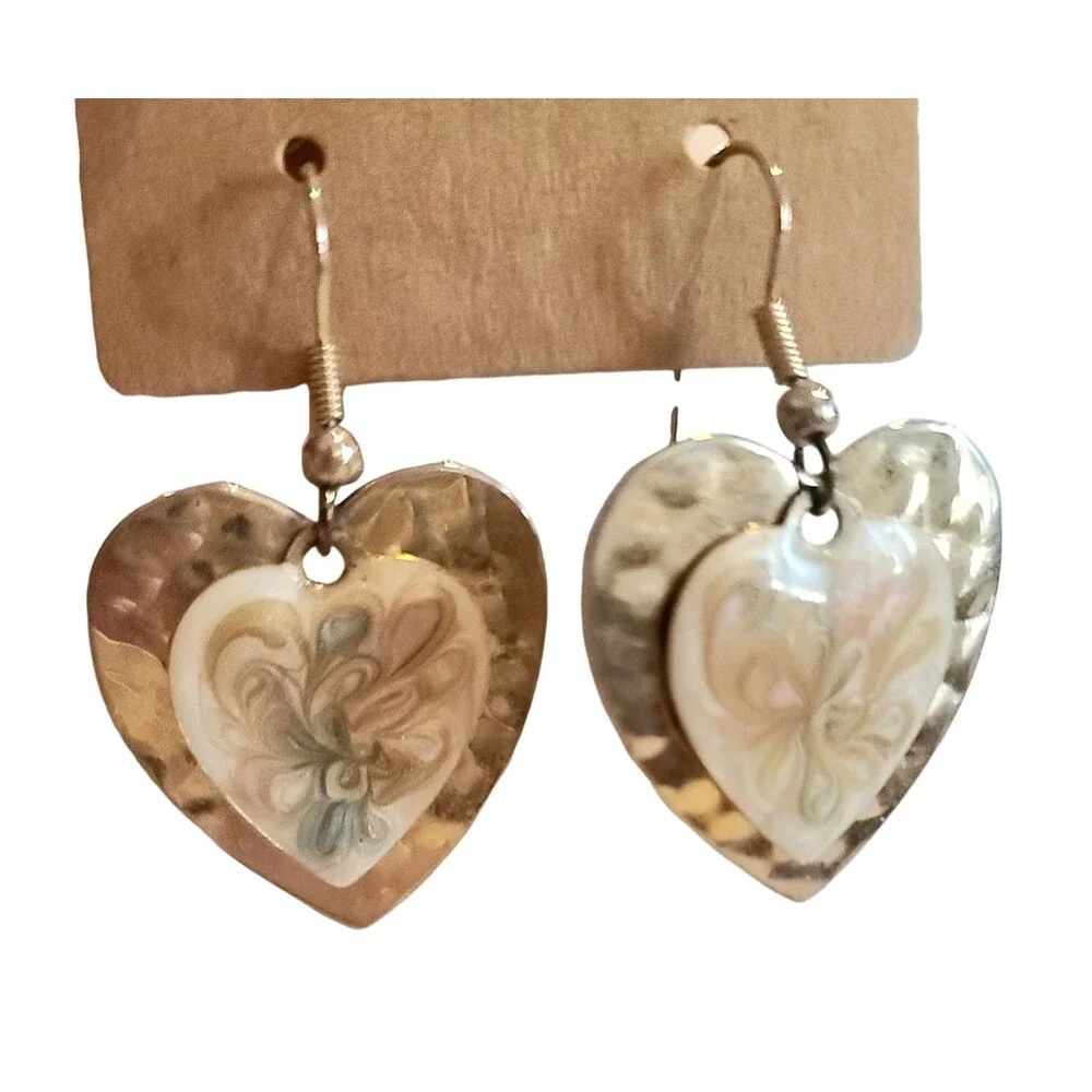 Vintage Colorful Swirl Dangle Heart Resin Hammered Gold Tone Earrings